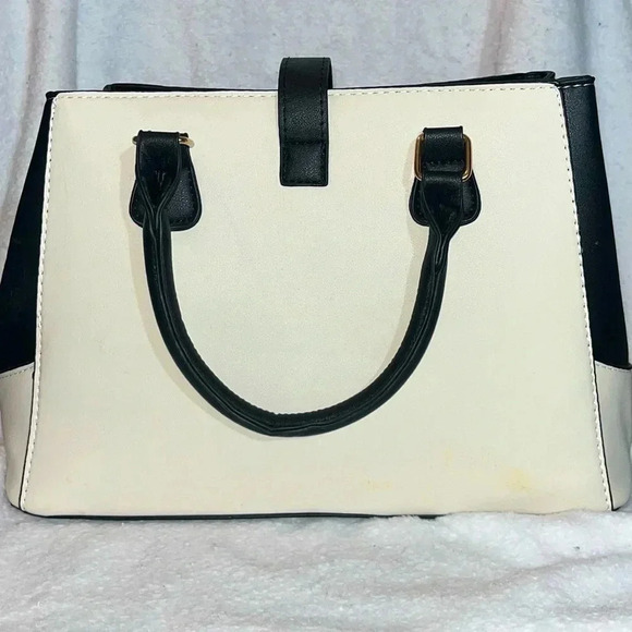 Hand bag - Picture 5 of 6